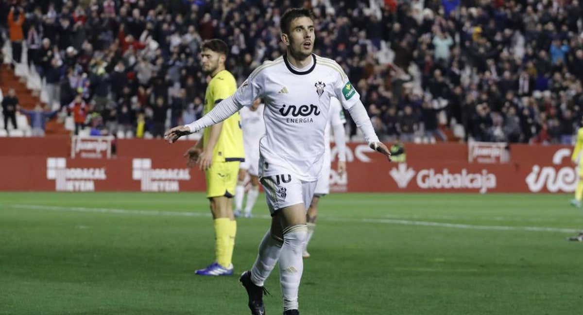 Manu Fuster, el crecimiento del mago al que se aferra el Albacete | Relevo